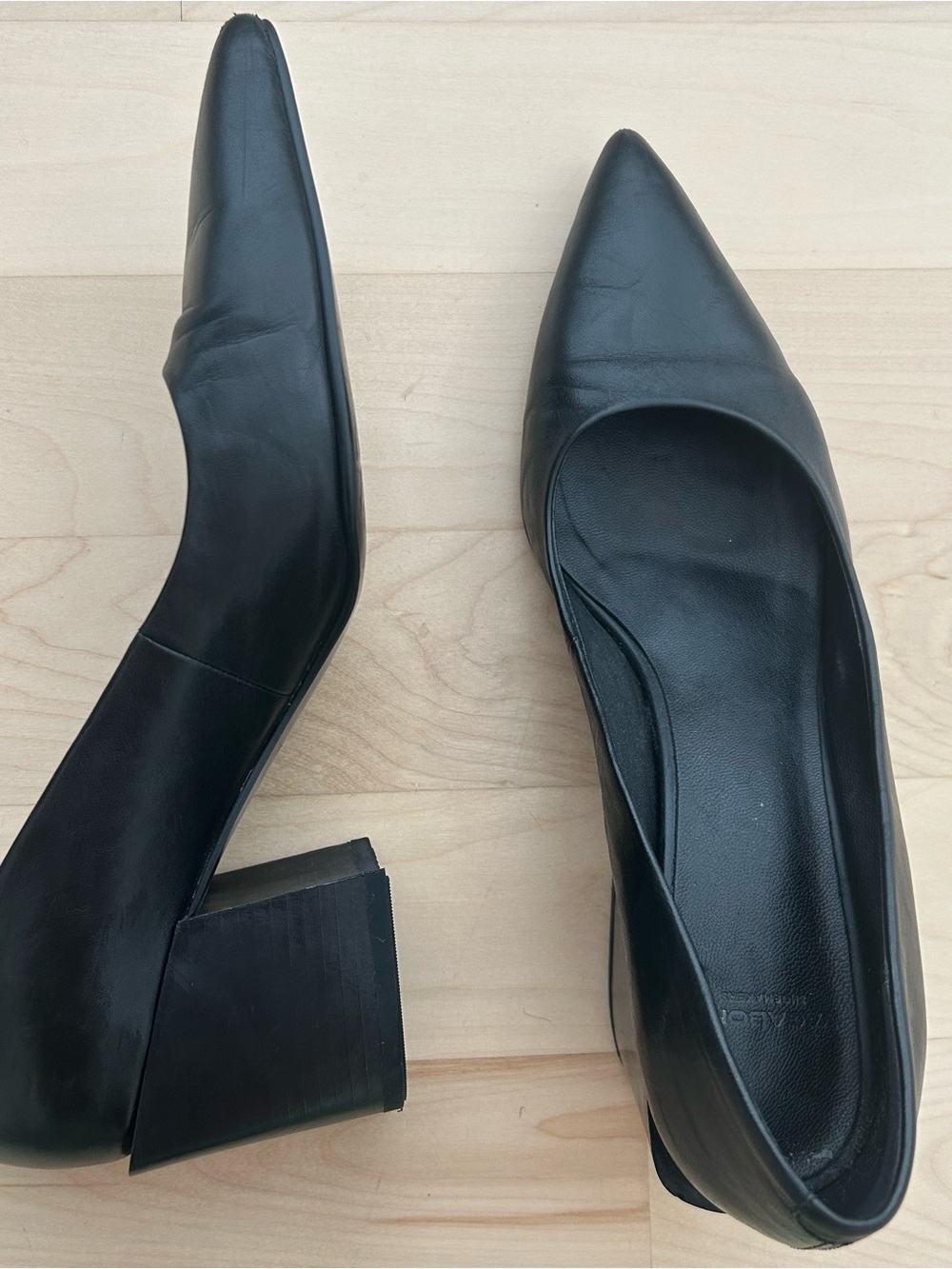 Vagabond Black Leather Heels in size 40